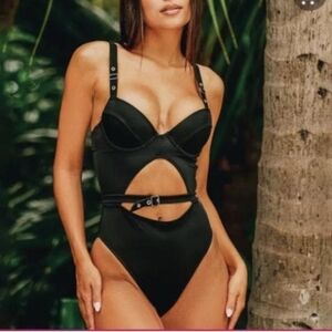 La Senza Brand New Black Bathing Suit,final Price , And It Was Close To 70$